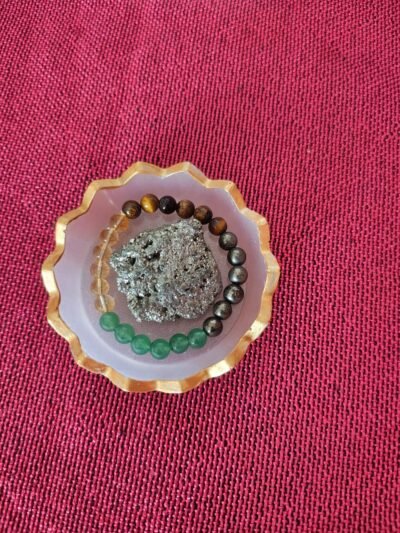 IMG-20260923-WA0024.jpg Wealth Attraction Combo | Money Magnet Crystal Bracelet, Pyrite Rock & Selenite Tray
